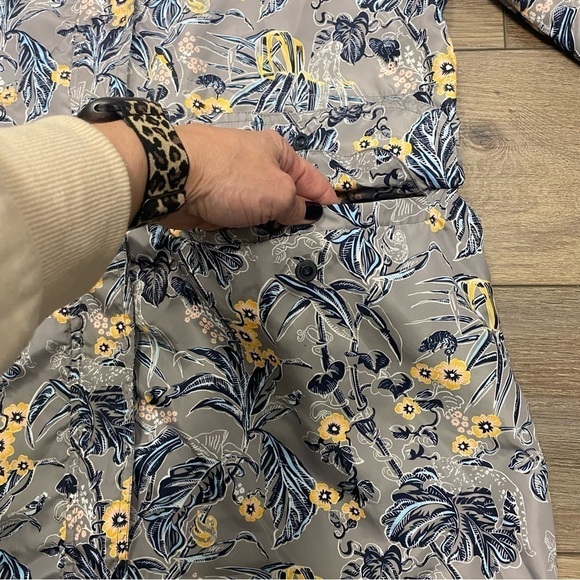 Vera bradley Rainforest Toile packable rainjacket NWT medium grey blue floral - Picture 9 of 13